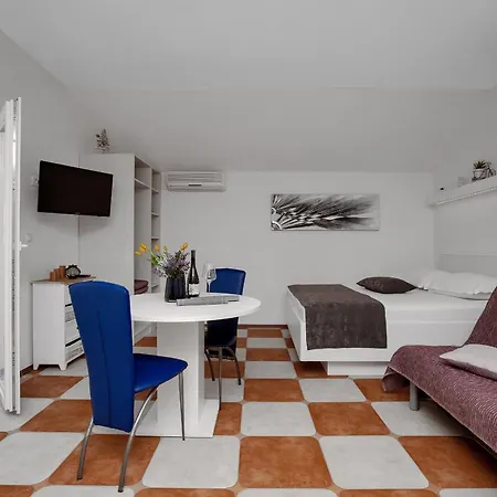 Apartments By The Sea Drasnice, Makarska - 2581 Room photo