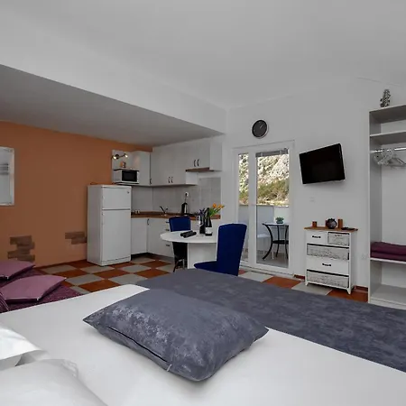 Apartments By The Sea Drasnice, Makarska - 2581 Room photo