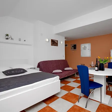 Apartments By The Sea Drasnice, Makarska - 2581 Room photo