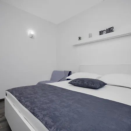 Apartments By The Sea Drasnice, Makarska - 2581 Room photo