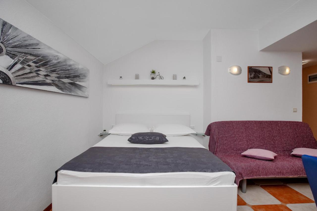 Apartments By The Sea Drasnice, Makarska - 2581 Apartment