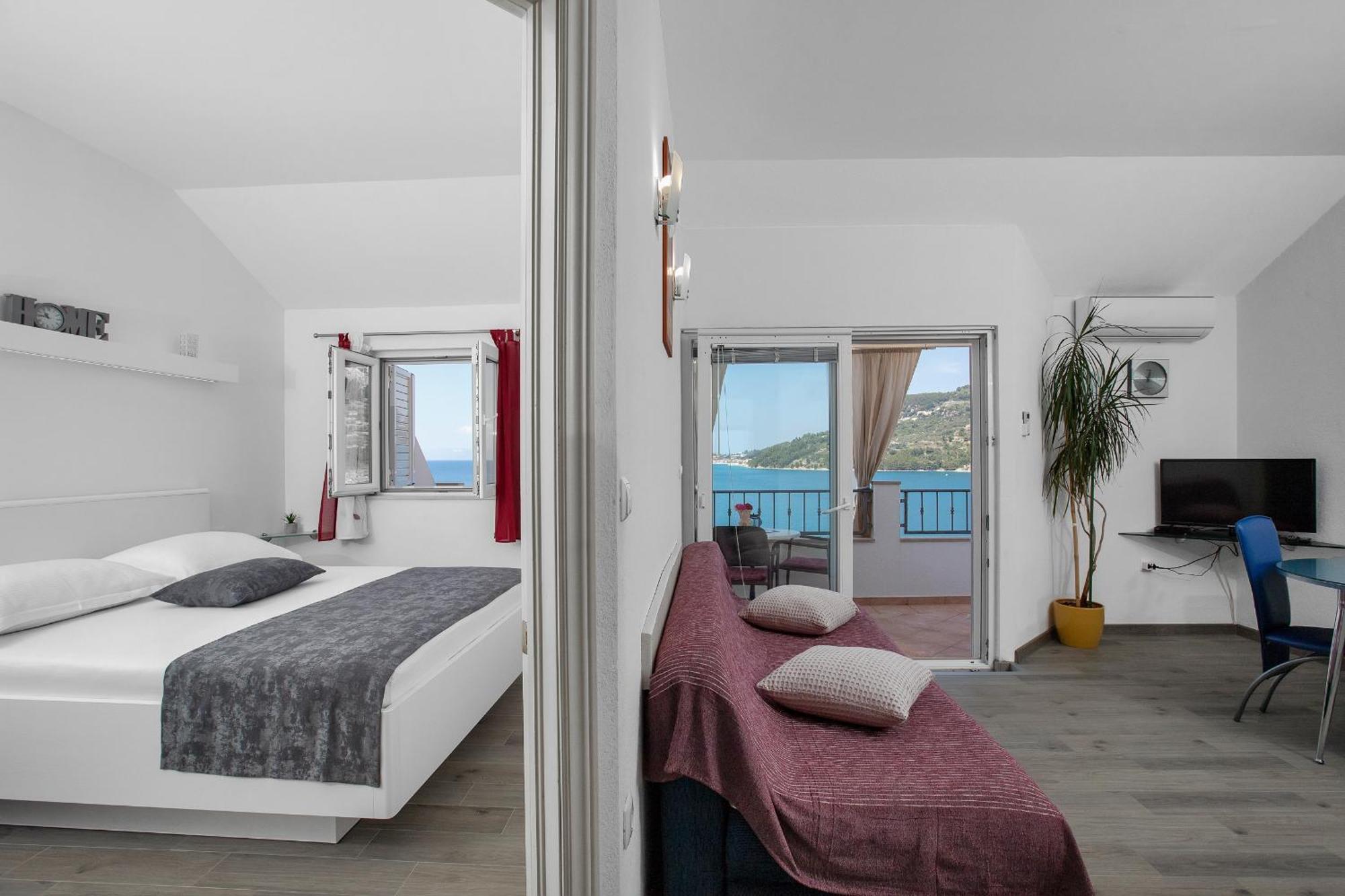 Apartments By The Sea Drasnice, Makarska - 2581 Drasnice