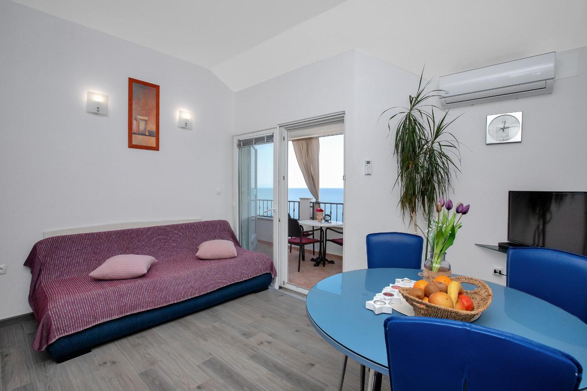 Apartments By The Sea Drasnice, Makarska - 2581 * Drasnice